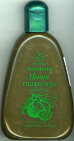 Nimporn : Kaffir lime Thai Herbal Shampoo 