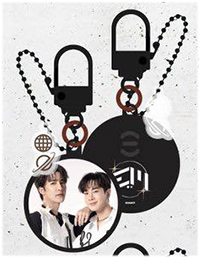 Earth & Mix : Keychain LOL 2023