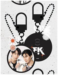 First & Khaotung : Keychain LOL 2023